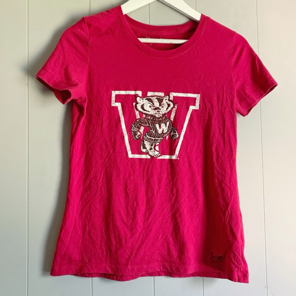 Under Armour Wisconsin Bucky Badger Woman’s Graphic T-shirt S